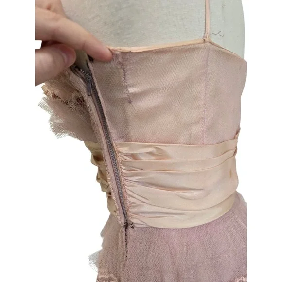 1950s Vintage Womens Pink Tulle Gown Dress Floral Detail - Picture 7 of 11